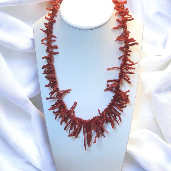 Red coral fringe necklace, red coral fringe, collana di frange di corallo, mediterranean necklace , genuine coral, handmade, red necklace ,
