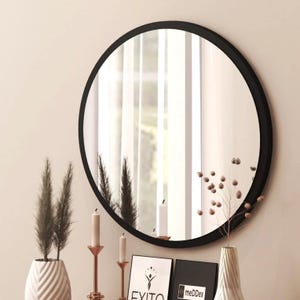 Schwarzer runder Spiegel mit mattem Rahmen 61 cm – Modernes minimalistisches Home Office Dekor