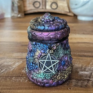 Pentacle Apothecary Jar - Handcrafted for Witches and Pagans. Ideal for Storing Herbs, Incense, Spell Ingredients or Witchy Decor And Ritual