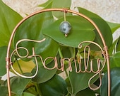 Family Wire Word Art Plant Accessory, Moss Agate Plant Stake, Copper Wire Word Plant Decor, Gifts for Plant Lovers, Crystal Plant Tag
