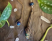 Apatite & Chrysocolla Crystal Pendulum - Spiral Copper Magic Wand Style Divination Tool for Spiritual Insight, Balance and Healing Gifts