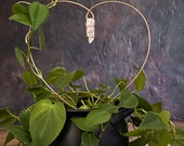 Clear Quartz Heart Trellis for Climbing Plants, Witchy Decor Spiritual Garden Indoor Plant Support Crystal Collector Gift for Plant Lovers