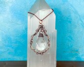 Ornate Copper Wire Wrap Suncatcher Prism Charm for Car Rear View Mirror Decoration, Elegant Crystal Handbag Ornament, Car Accessories Gift