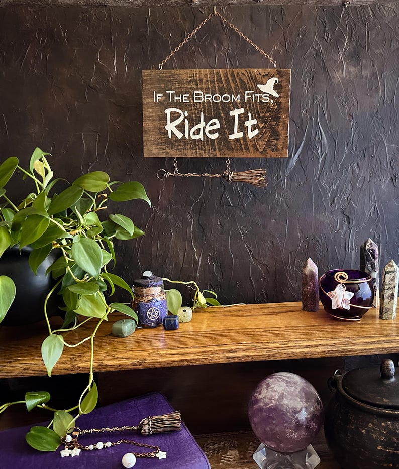 If the Broom Fits Ride It Sign – 6x4 Funny Witch Decor – Halloween Wall ...