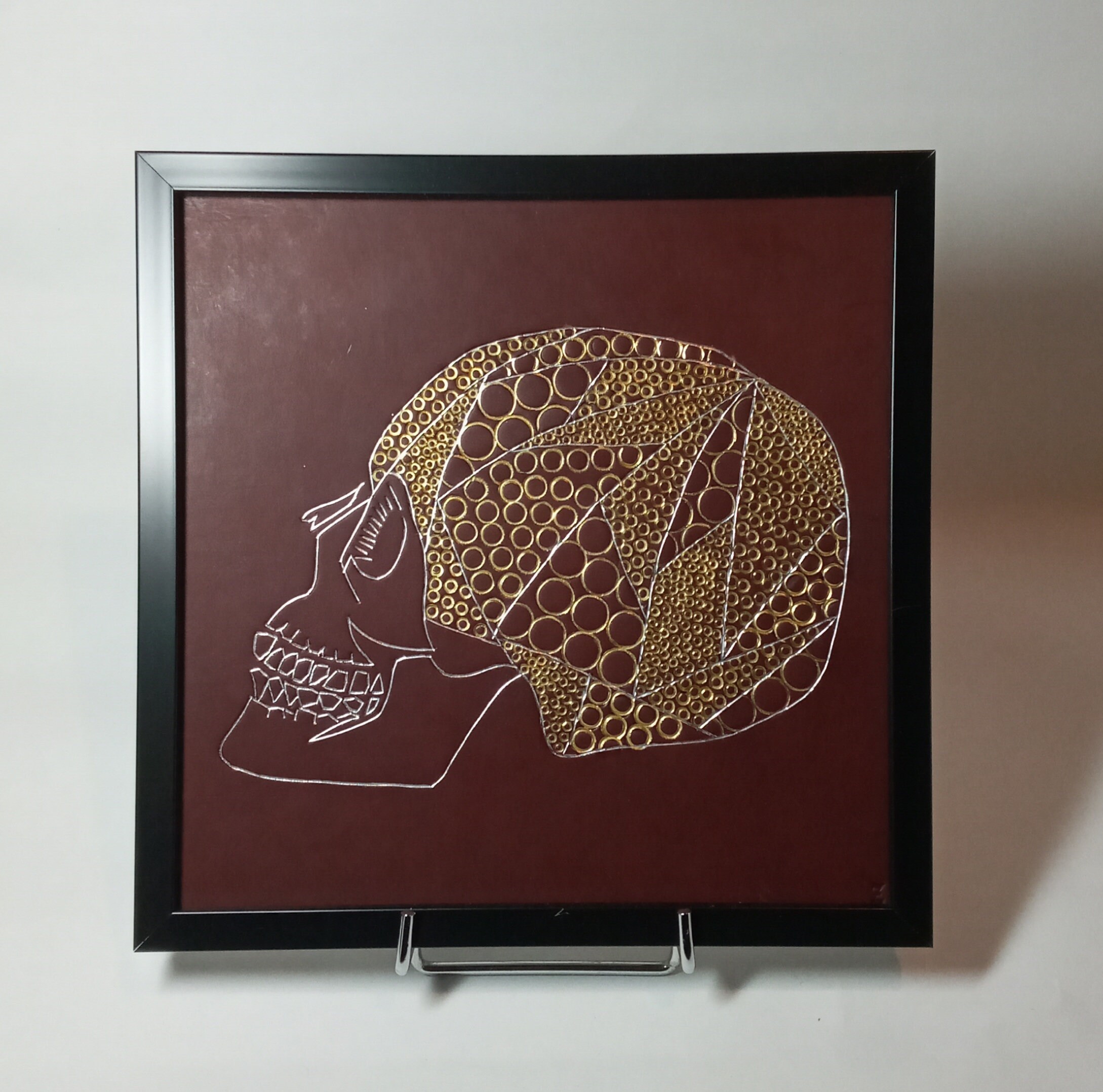 Tableau en Cuir Doré à Chaud, Tête de Vie - Mort