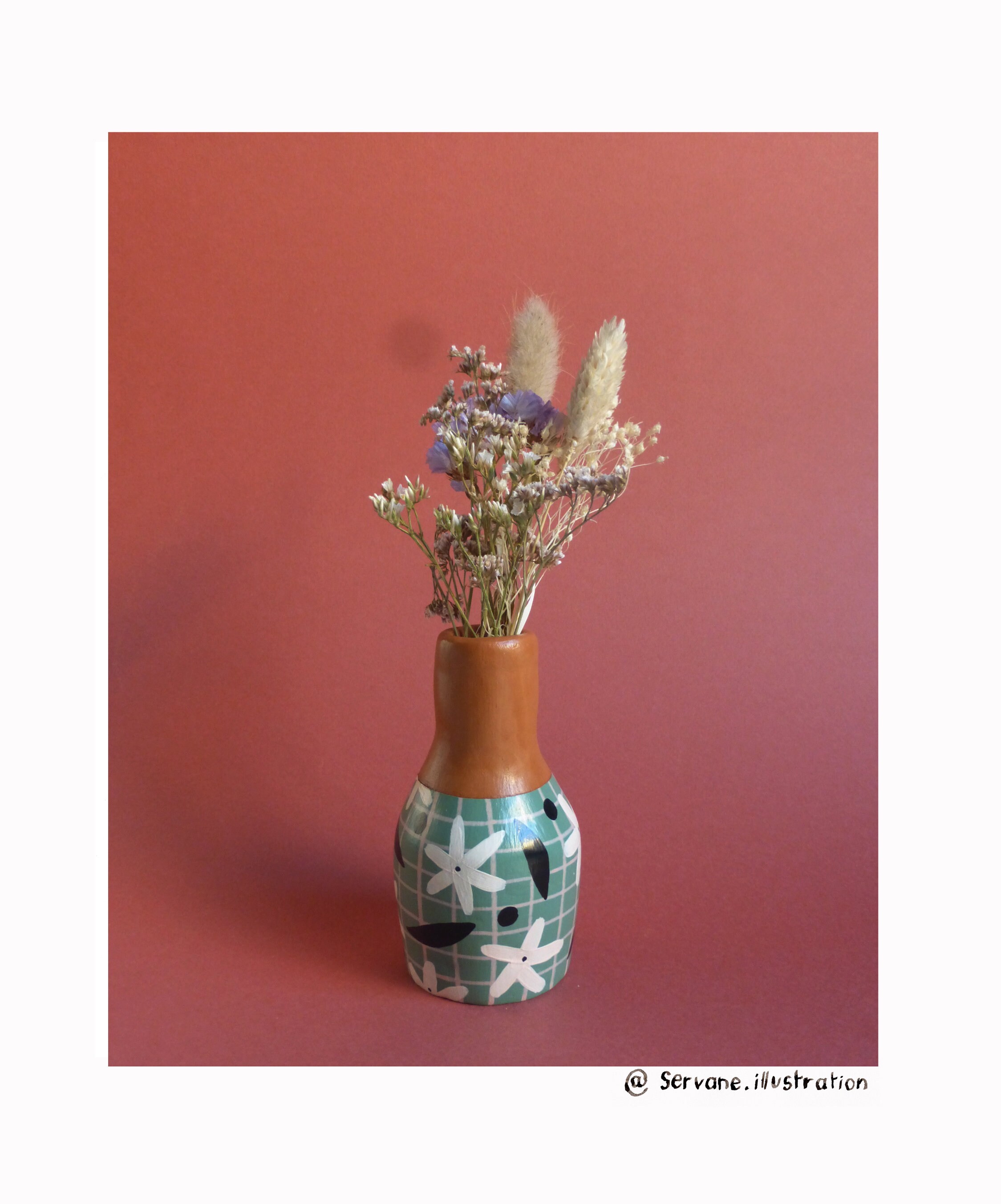 Vase en Argile Vert Motif Fleur