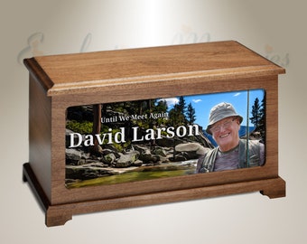 Urna de cremación fotográfica EVR Memories Mountain Creek personalizada con imagen y texto personalizados, fabricada en Montana, Estados Unidos, urna de madera para cenizas