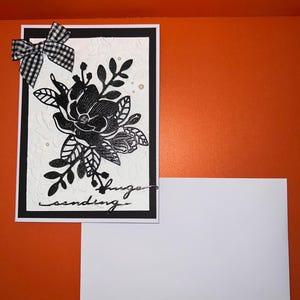 Biglietto per tutte le occasioni - Invio abbracci