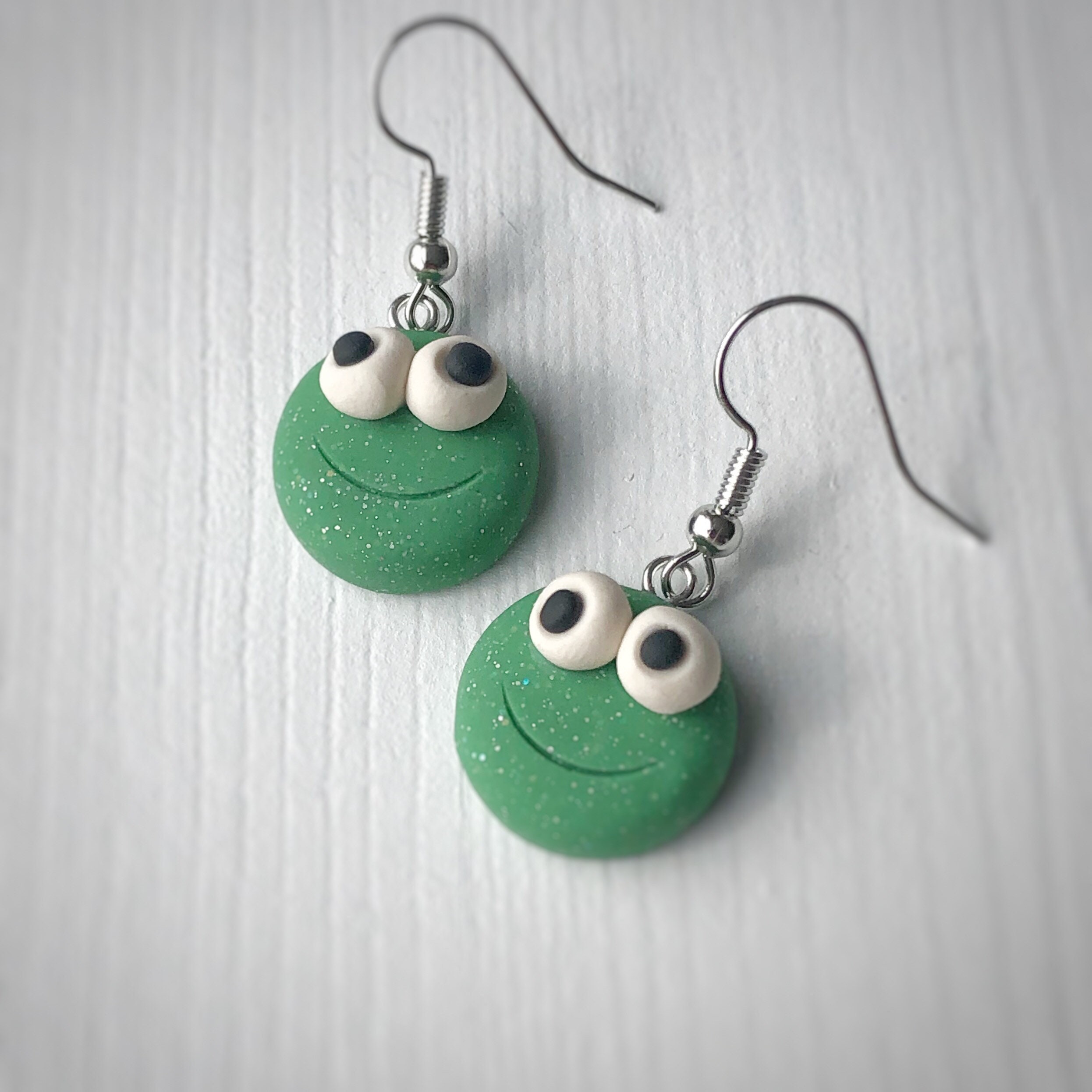 Green Frog Earrings Whimsical Drop Earrings Animal Earrings Etsy
