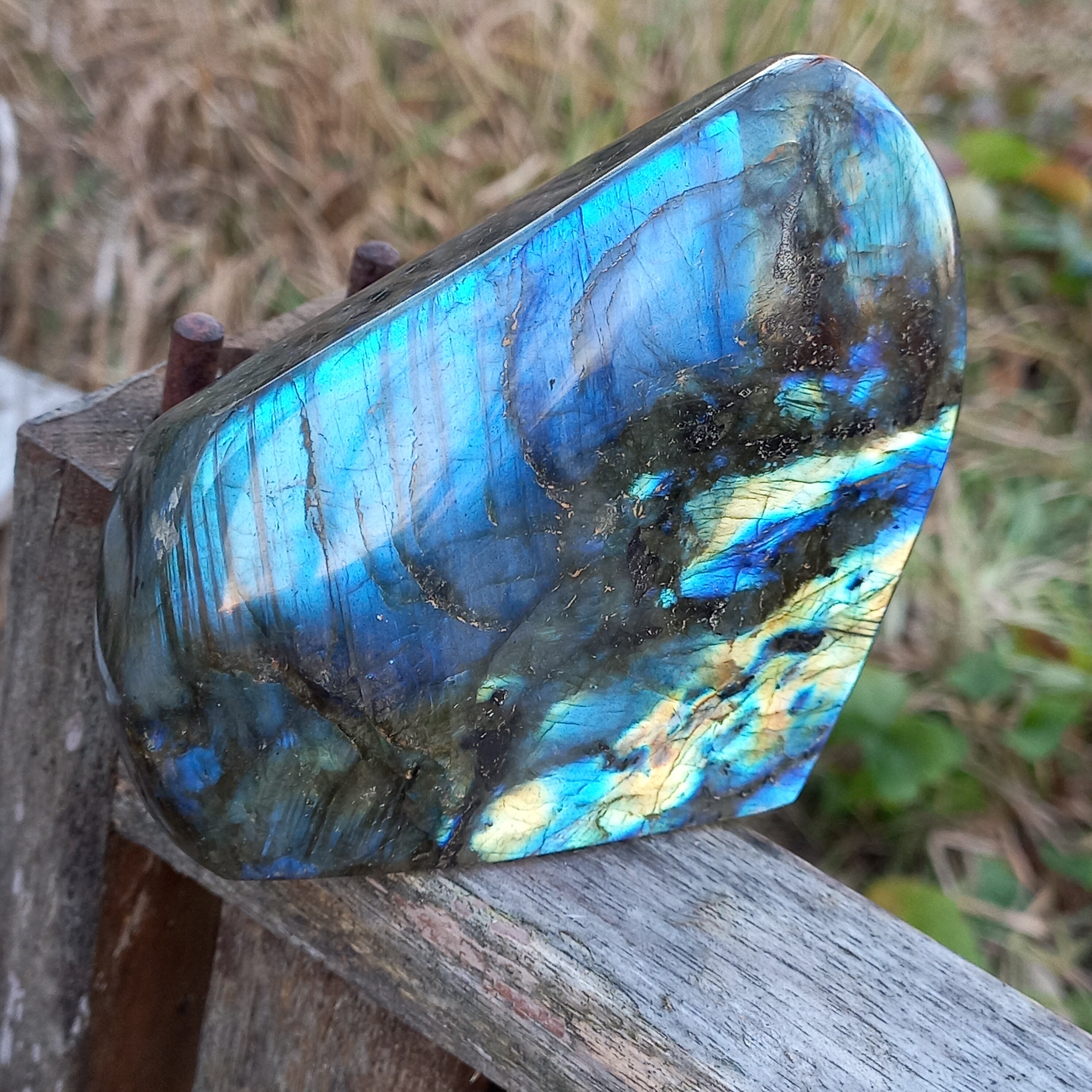 Labradorite - Forme Libre 497 Protection