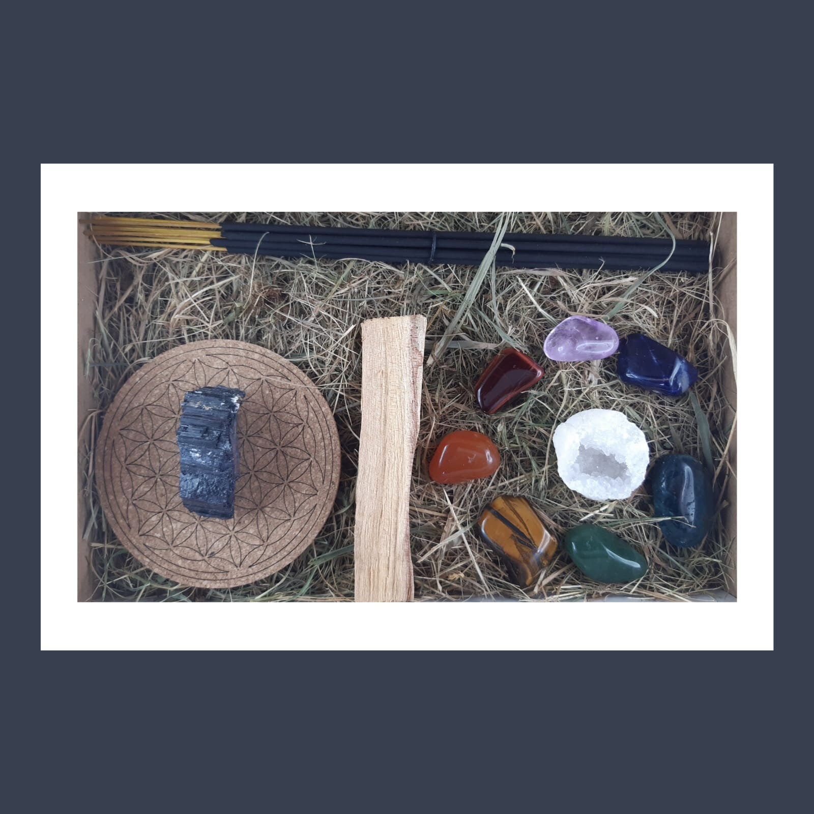 Coffret Bien-Être - Lithothérapie 7 Chakras Encens Dynamiseur Palo Santo Tourmaline Quartz