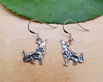 Socute925 Howling Wolf Earrings | Howling Wolf Dangle Earrings