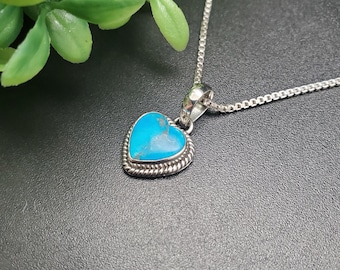 STN #116 | Zarte türkisfarbene Herz-Halskette mit Anhänger und Silberkette | Halskette aus Sterlingsilber mit blauem Türkis – das perfekte Geschenk für Sie