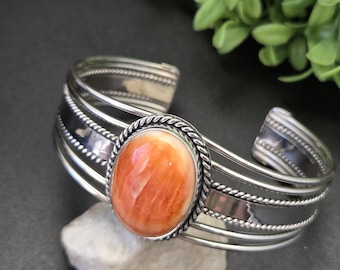 AAC #041 | Lovely Orange Spiny Oyster Bracelet Cuff | Sterling Silver Spiny Oyster Shell Bracelet | Spiny Oyster Shell Southwest Bracelet