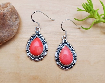 SoCute925 Bambus Pink Coral Ohrringe | Pink Coral Teardrop Ohrringe | Korallen Ohrringe | 925 Koralle Schmuck | Geschenk für sie Made in USA