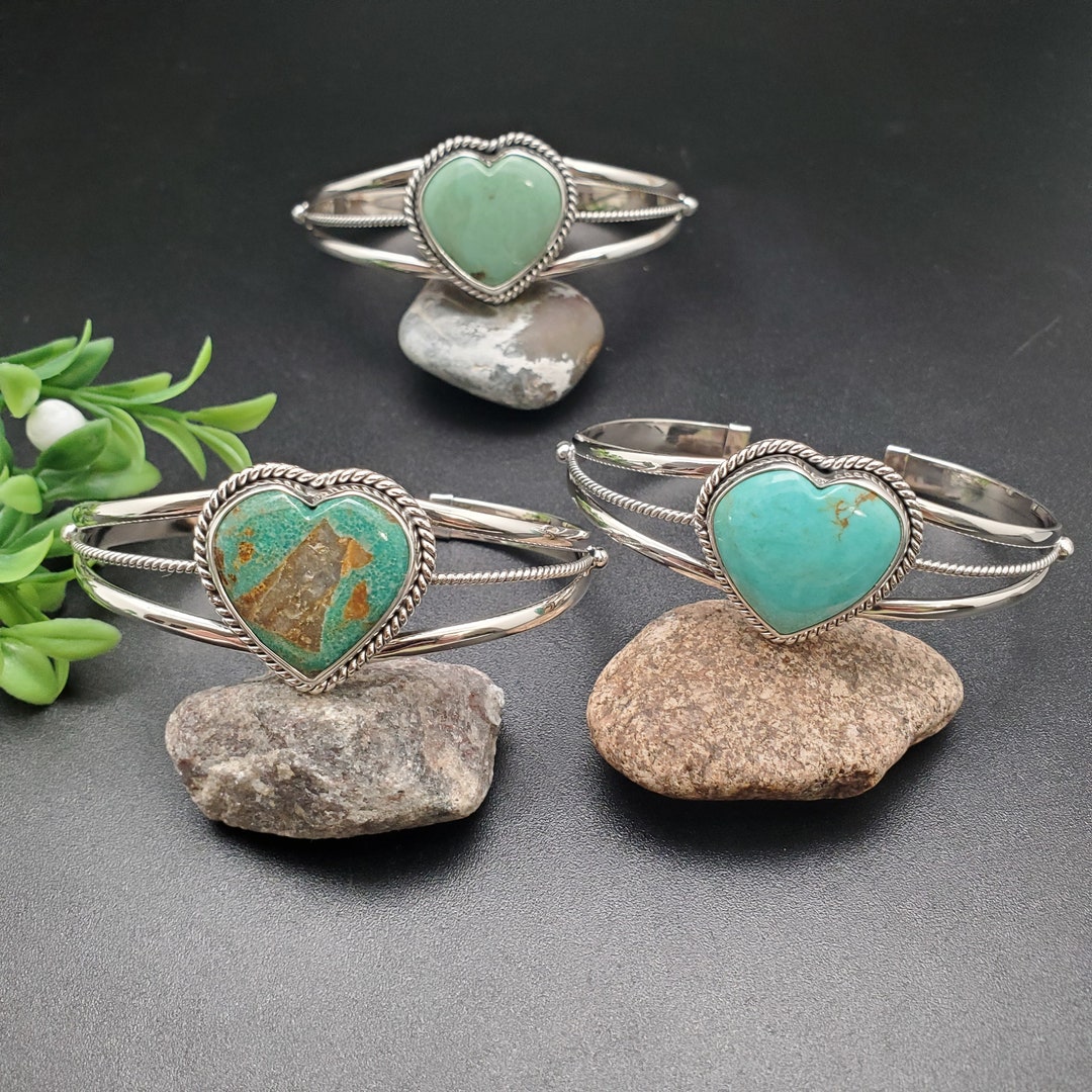 AAC #009 | ロイストン ターコイズ ハート ブレスレット カフ