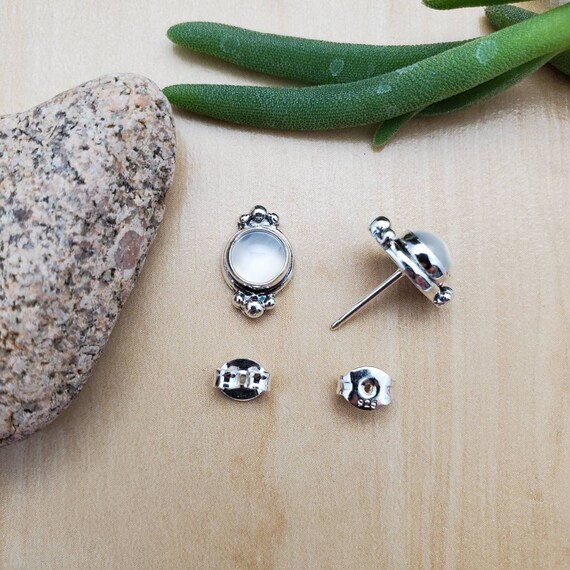 Boucles D'oreilles Clous En Argent 925 Avec Pierre De Lune Naturelle - 5x7 Mm