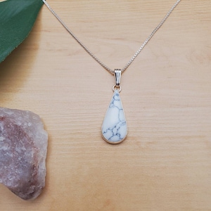 SoCute925 Einfache Träne Weiß Buffalo Türkis Halsketten-Anhänger mit Silber Box-Kette Halskette 18 &quot;925 | Sterling Silber Weiß Boho Halskette