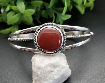 STN #C122 / Brazalete de puño de carnelian delicado de 16 mm / Brazalete de brazalete de carnelian rojo de plata de ley / Pulsera del suroeste de piedras preciosas curativas pequeñas