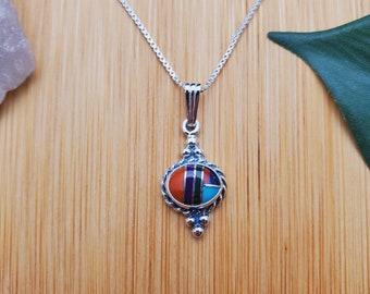 Collar pequeño con colgante multicolor con incrustaciones y cadena de plata / Collar estilo suroeste de plata esterlina con incrustaciones / Collar delicado con piedras de colores