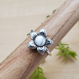 SoCute925 White Buffalo Turquoise Rings | Dainty Flower Ring | White Turquoise Flower Rings | White Turquoise Sterling Silver Rings Size 5us