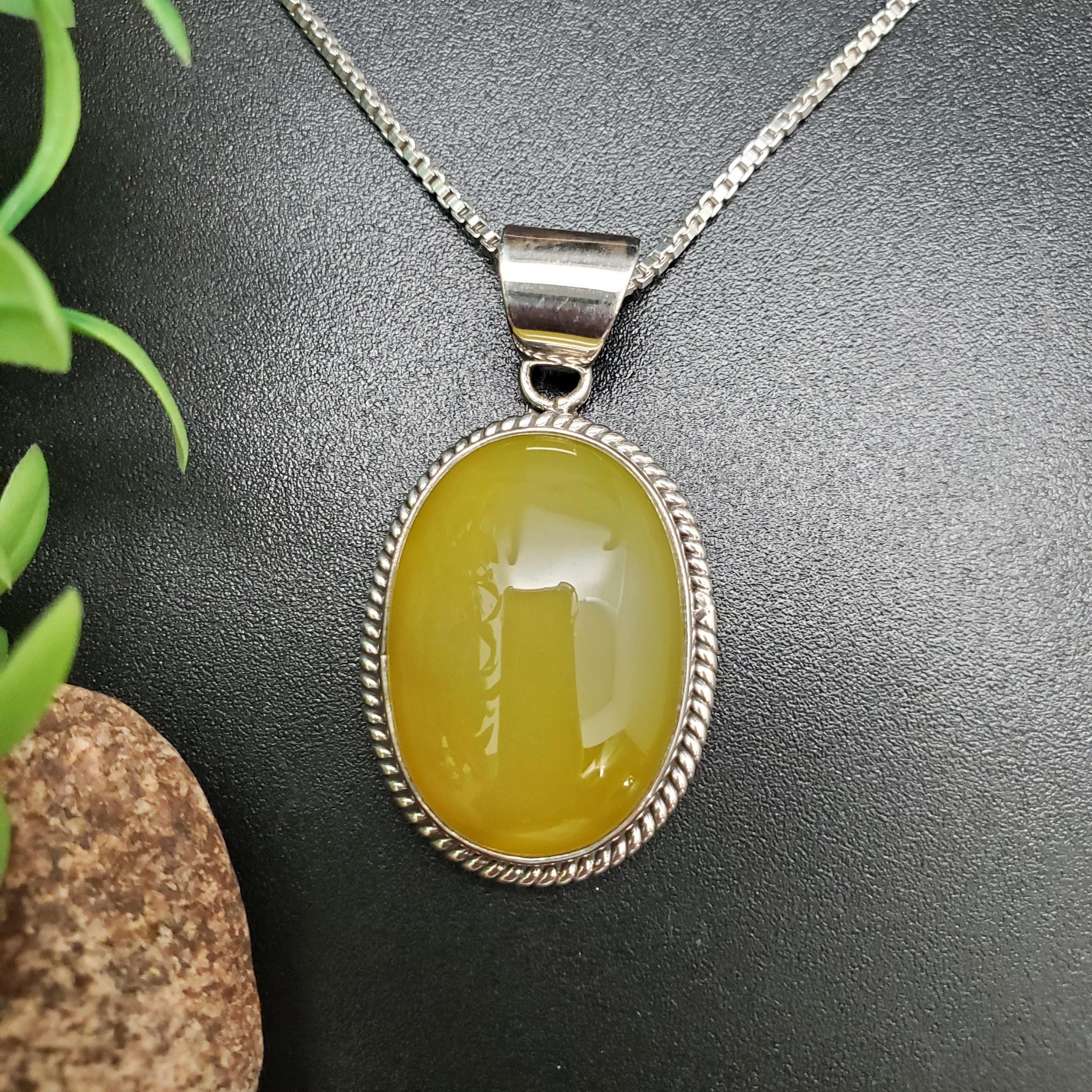 STN #24 | Oval 18x25mm Yellow Agate Necklace Pendant With Silver
