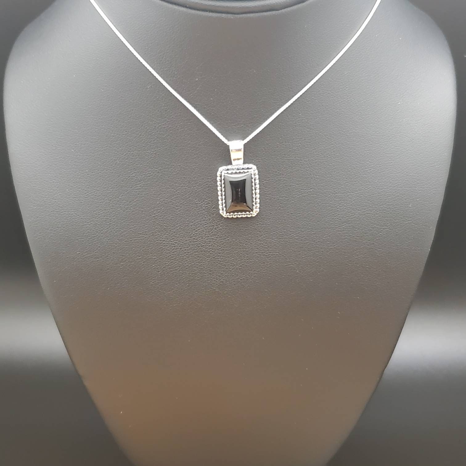 Socute925 Lovely Black Onyx Necklace Pendant With Silver Box