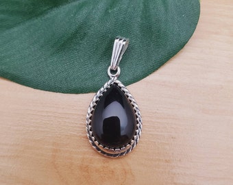 SoCute925 Zierliche SCHWARZ Halsketten-Anhänger | Schwarzer Anhänger | Sterling Silber Anhänger | großer schwarzer Onyx Tropfen | Schwarzer Southwestern Anhänger