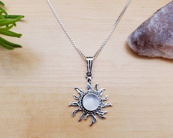 SoCute925 Sun White Mondstein Halsketten-Anhänger mit Silber Box-Kette | Sterling Silber | Sterling Silber Sun Halskette mit weißem Mondstein