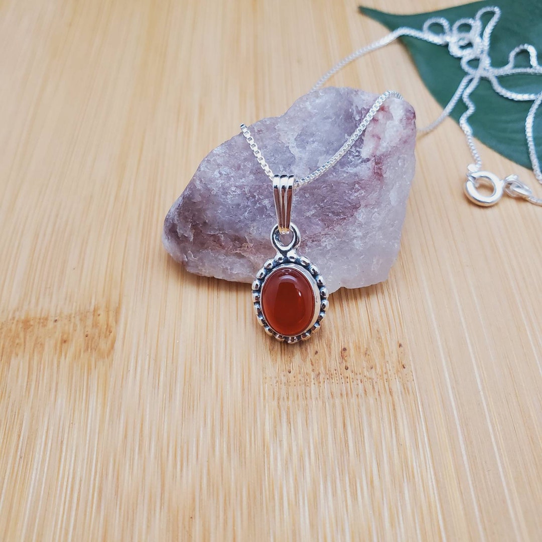 Simple Carnelian Necklace Pendant With Silver Box Chain - Etsy