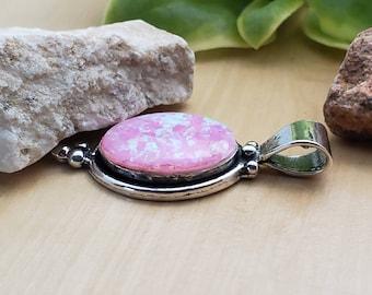 SoCute925 Großer Rosa Opal Halsketten-Anhänger | Sterling Silber Halskette Anhänger | Zierliche Rosa Opal Anhänger | Großer Rosa Opal Schmuck | Hergestellt in den USA