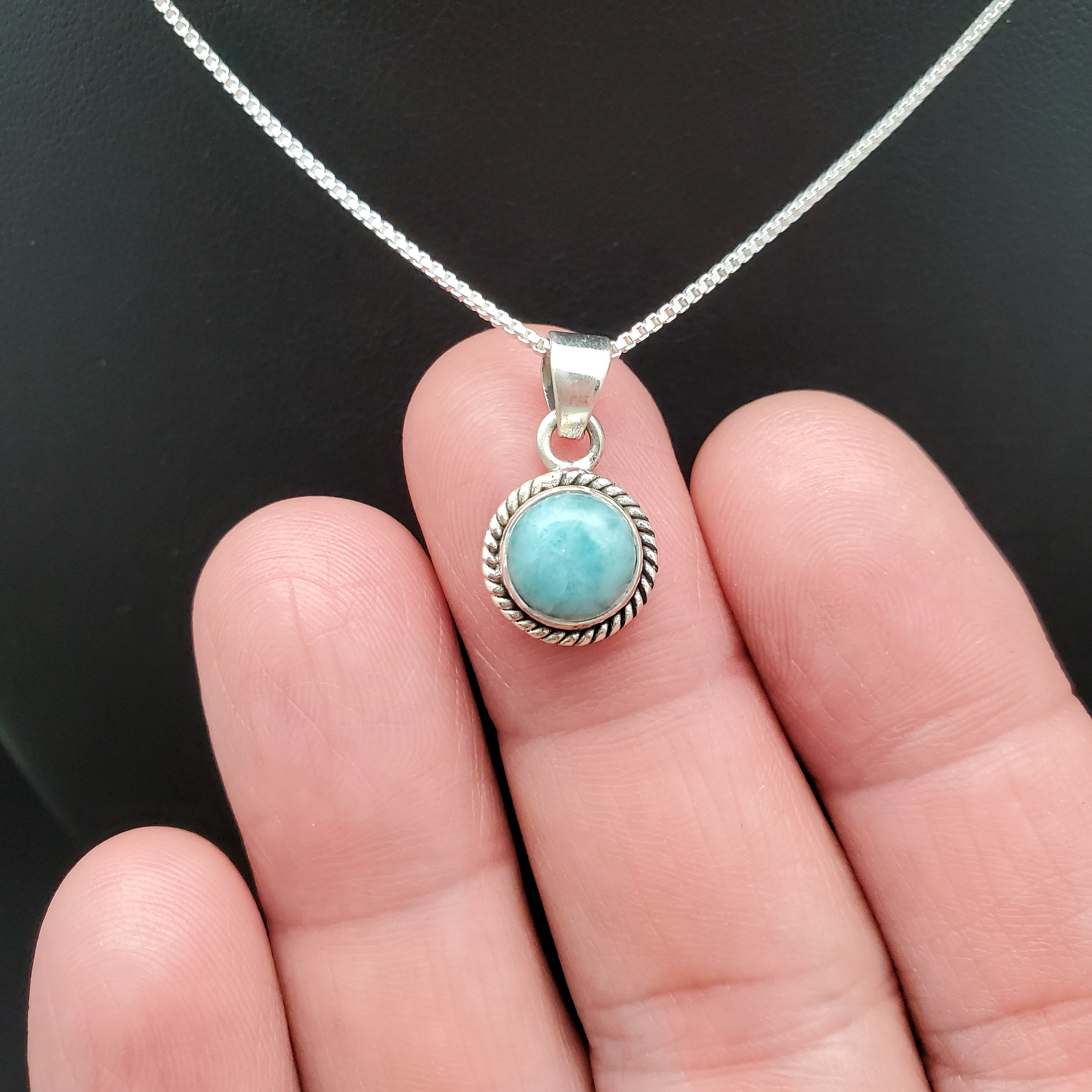 larimarページ STN #254 | Small 8mm Dainty Blue Larimar Necklace