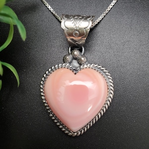 STN #84 | Lovely Pink Queen Conch Heart Necklace Pendant | Big Sterling Silver Pink Conch Pendant | Unique Barbie Pink Heart Shape Pendant
