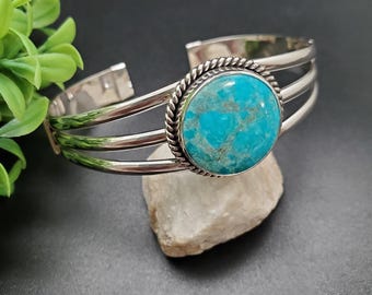 STN #C195 | Unique Circle Arizona Turquoise Cuff Bracelet | Sterling Silver Turquoise Bracelet | Turquoise Cuff | Turquoise Gift For Her