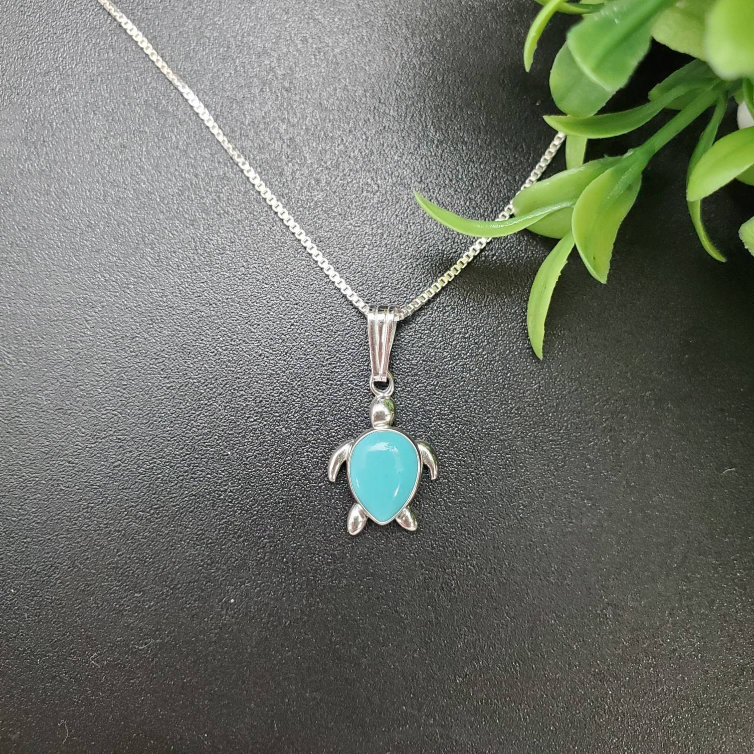 Bellissima collana con tartaruga marina in turchese e argento - Italia