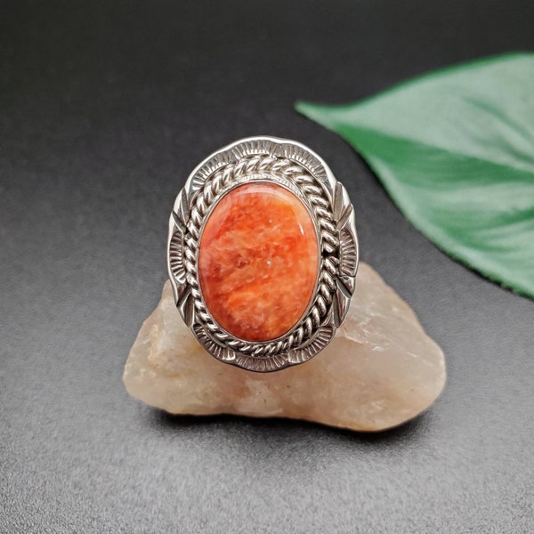 J #R11 Dainty Orange Spiny Oyster Ring For Lady | Navajo Handmade Spiny Oyster Ring | Sterling Silver Orange Spiny Oyster Ring | Made in USA