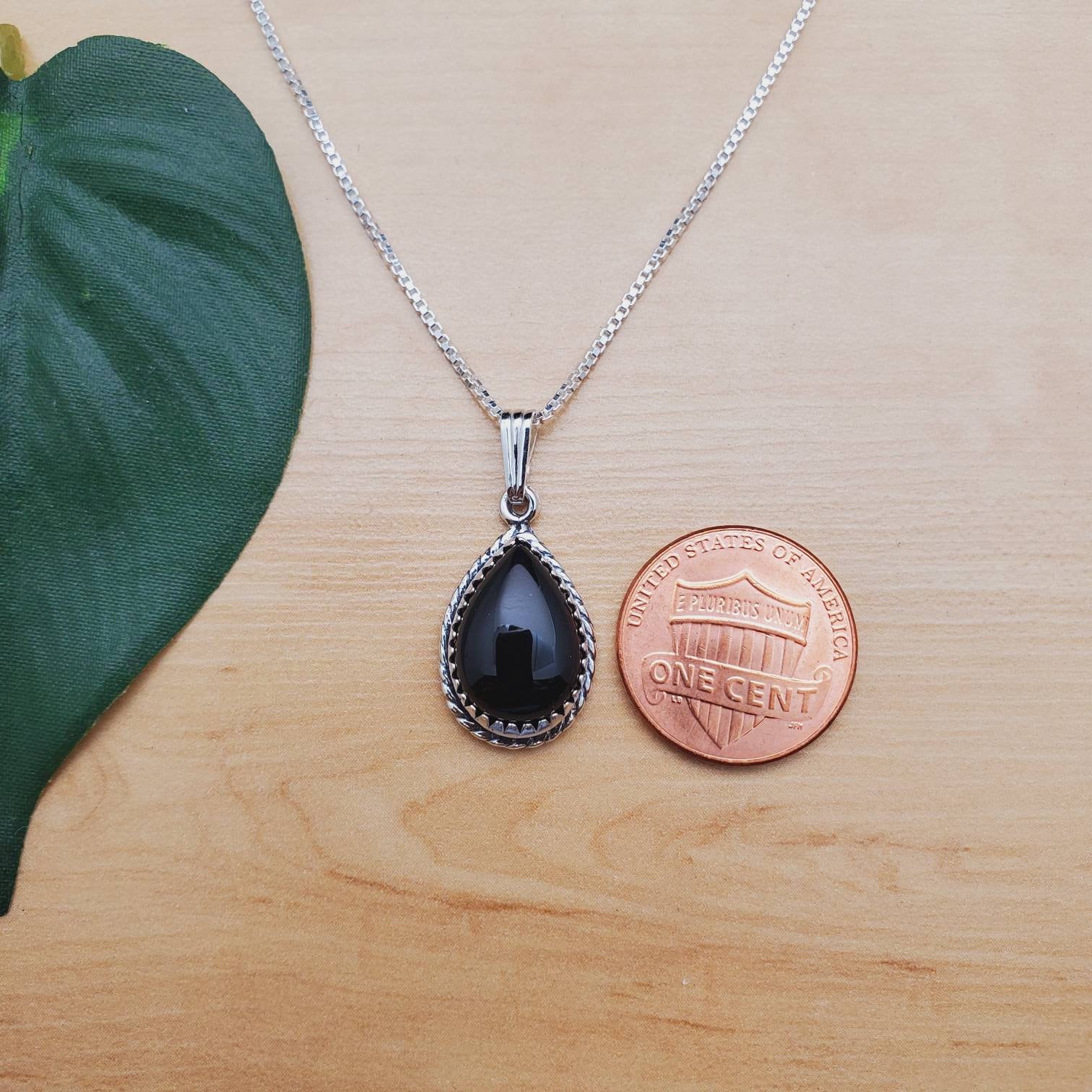 Socute925 Dainty Black Pendant Necklace | Black Necklace