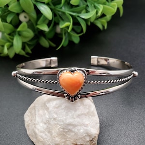 STN #C118 | Dainty Orange Spiny Oyster Heart Cuff Bracelet | Sterling Silver Spiny Oyster Bracelet | Lovely Heart Southwest Bracelet Cuff