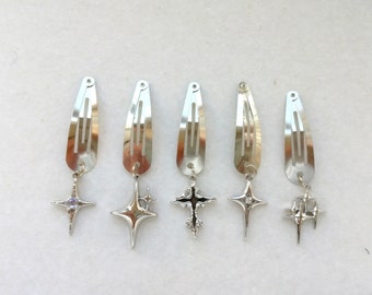 1 paio di fermagli per capelli a forma di stella Fermagli per capelli a forma di stella cadente d'argento Fidanzata della rock star Croce vintage Fermagli a forma di stella cadente Stella chiodata Stile punk