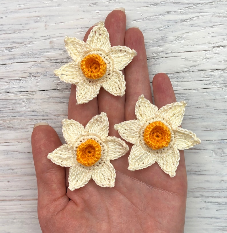 Tiny crochet daffodils Crochet flowers applique Knitted flower Etsy