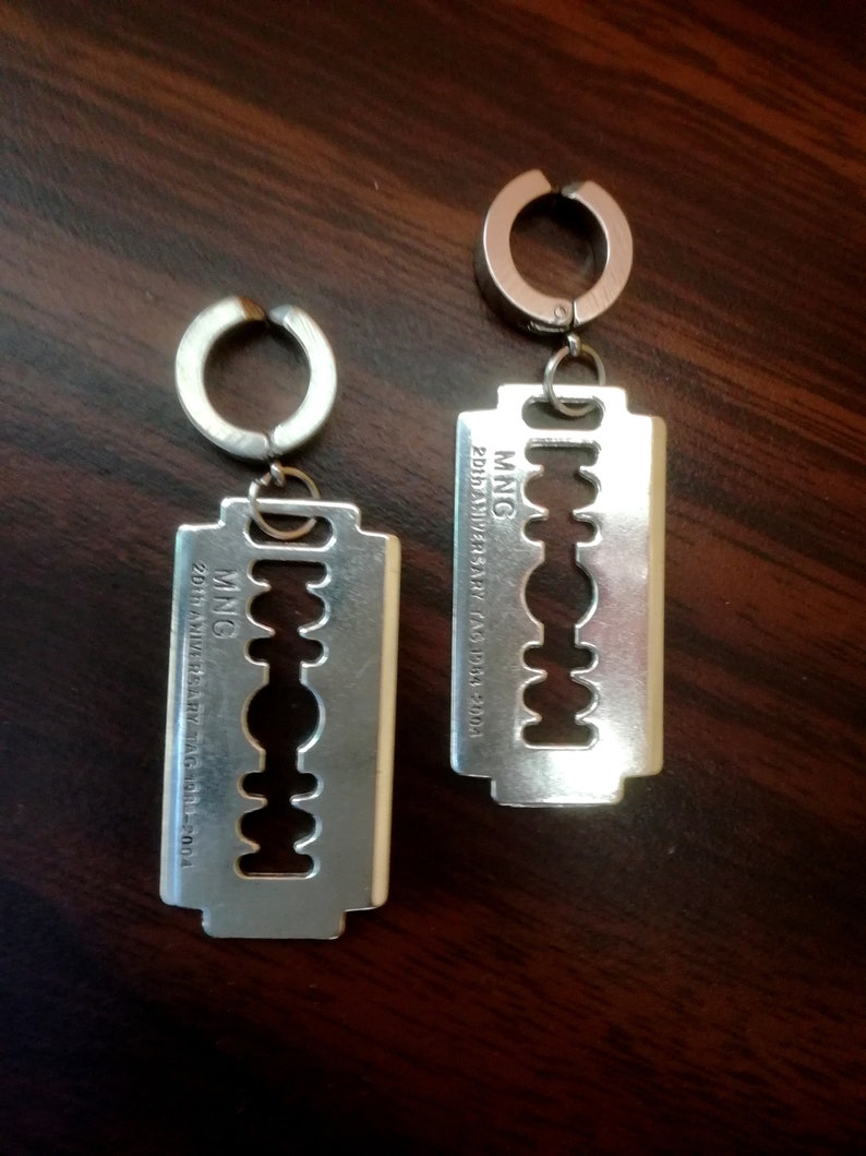 Emo Razorblade Print Razor Blade Hair Clips Stainless Steel Clip-on Earrings With Razor ...