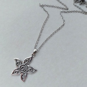 Whimsygoth silver swirly star necklace  Silver spiral star necklace Spiral galaxy Swirl vortex pendant Polar star Gothic necklace Y2K Grunge