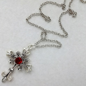 Gothic Kreuz Halskette Misa Anime Kette Death Ohrringe Vampir großes Silberkreuz Rotes Strasskreuz Witchy Schmuck Vintage Pagan Wicca