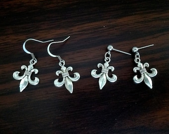 Misa anime earrings Fleur de lis earrings Death cross earrings Misa anime necklace Cosplay prop Anime cosplay costume Gothic jewelry Gift