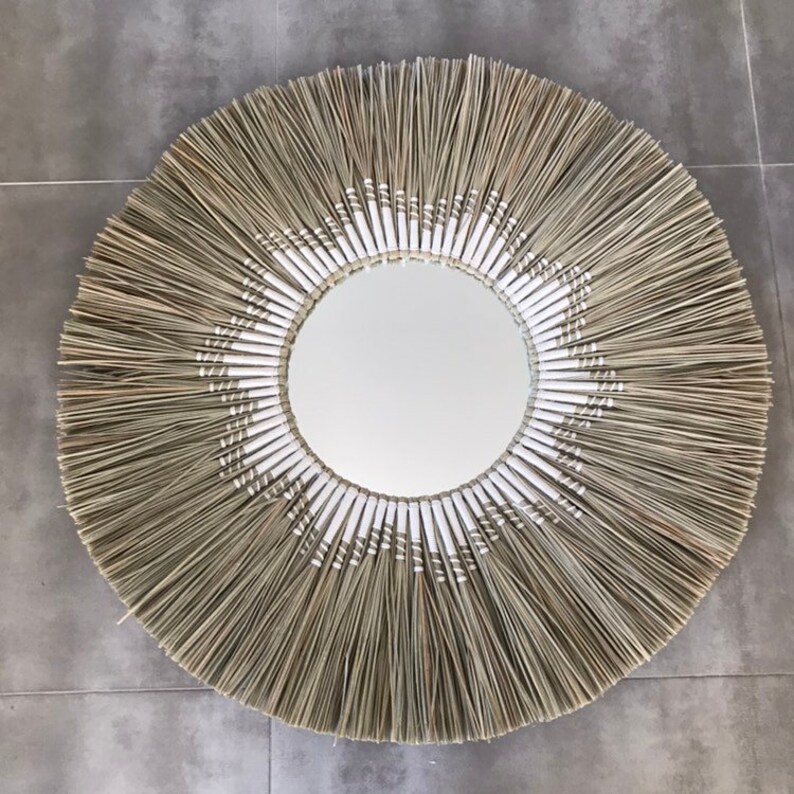 G ANT 80 cm de diam tre Miroir soleil balinais avec centre G ANT 80 cm de diam tre Miroir soleil balinais avec centre
