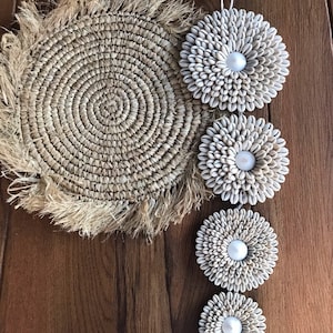 Long Balinese shell garland to hang 55 cm image 9