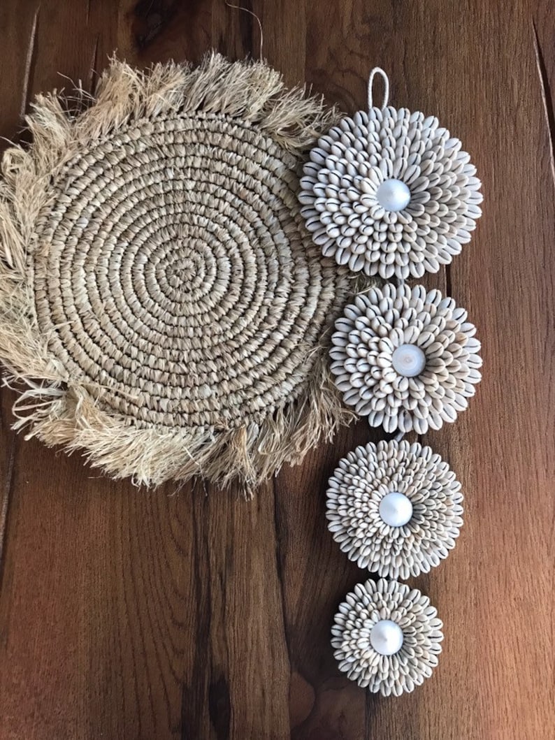 Long Balinese shell garland to hang 55 cm image 9