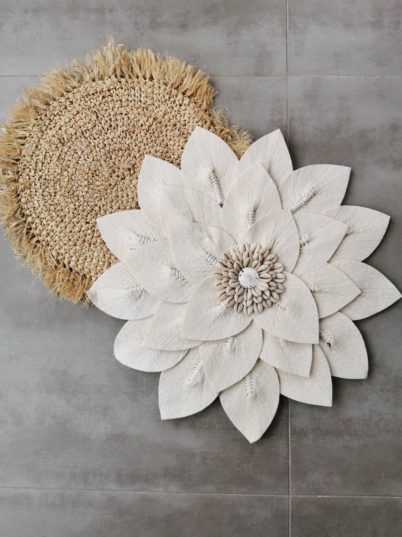 Décor Mural en Feuilles Macramé - Diamètre 45 cm- Modèle Suki