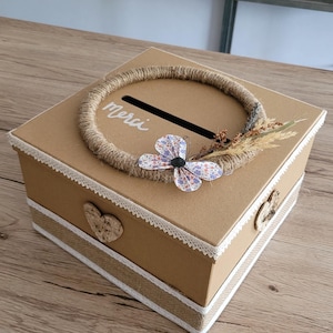 Urne, tirelire kraft Thème nature, champêtre "Vivre pour aimer " avec fleurs séchées