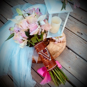 PAONIA Bouquet Wrap (custom leather)